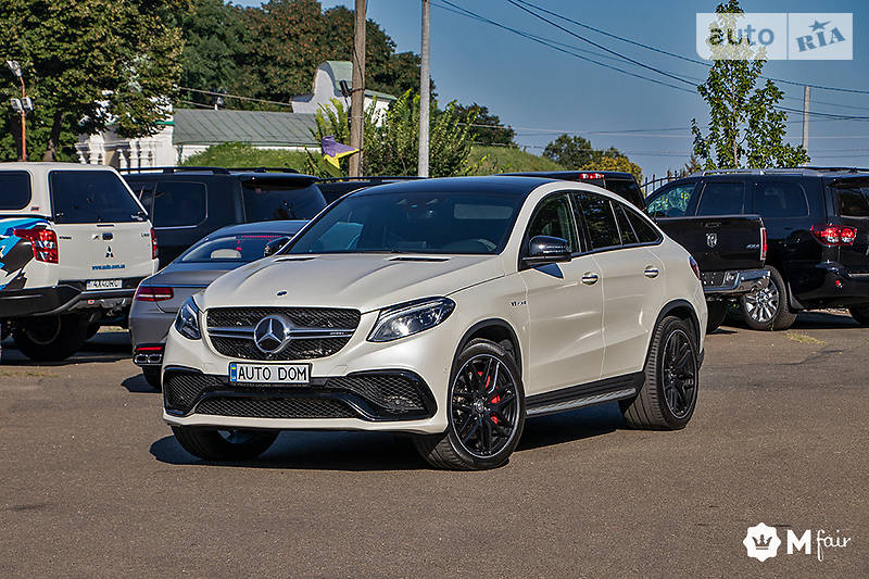 Позашляховик / Кросовер Mercedes-Benz GLC-Class 2016 в Києві