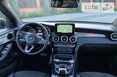 Внедорожник / Кроссовер Mercedes-Benz GLC-Class 2016 в 