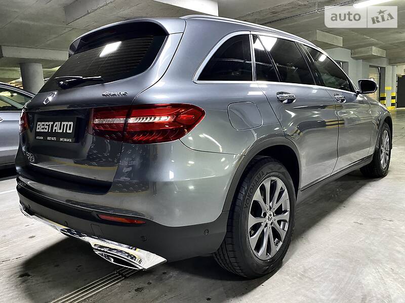 Позашляховик / Кросовер Mercedes-Benz GLC-Class 2017 в Києві