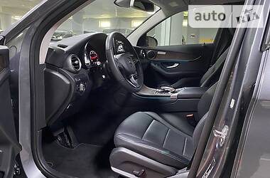 Внедорожник / Кроссовер Mercedes-Benz GLC-Class 2017 в 