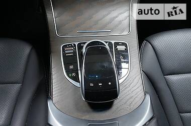 Внедорожник / Кроссовер Mercedes-Benz GLC-Class 2017 в 