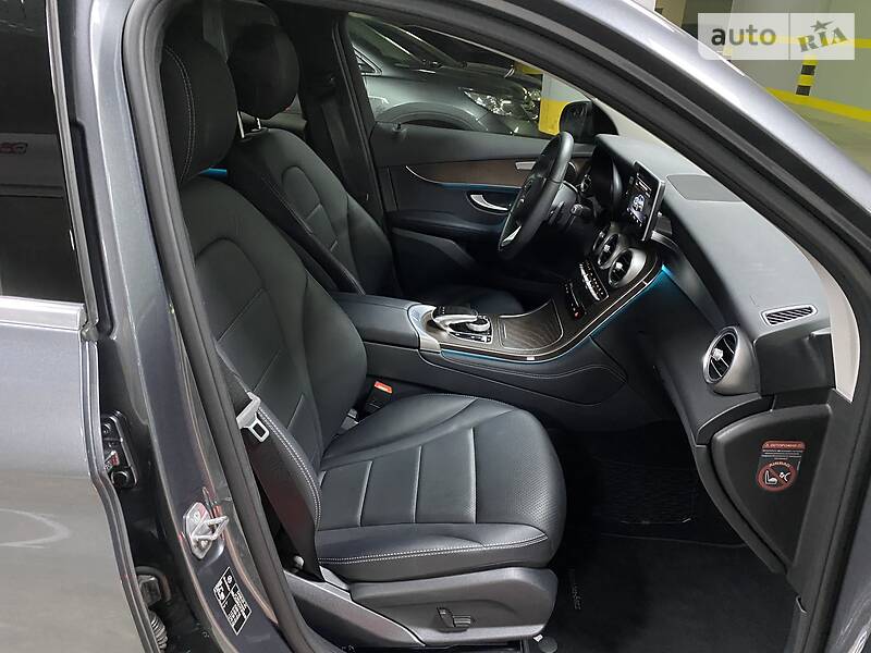 Позашляховик / Кросовер Mercedes-Benz GLC-Class 2017 в Києві