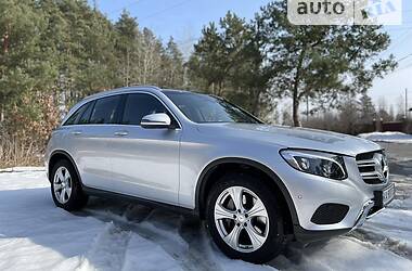 Внедорожник / Кроссовер Mercedes-Benz GLC-Class 2016 в Киеве