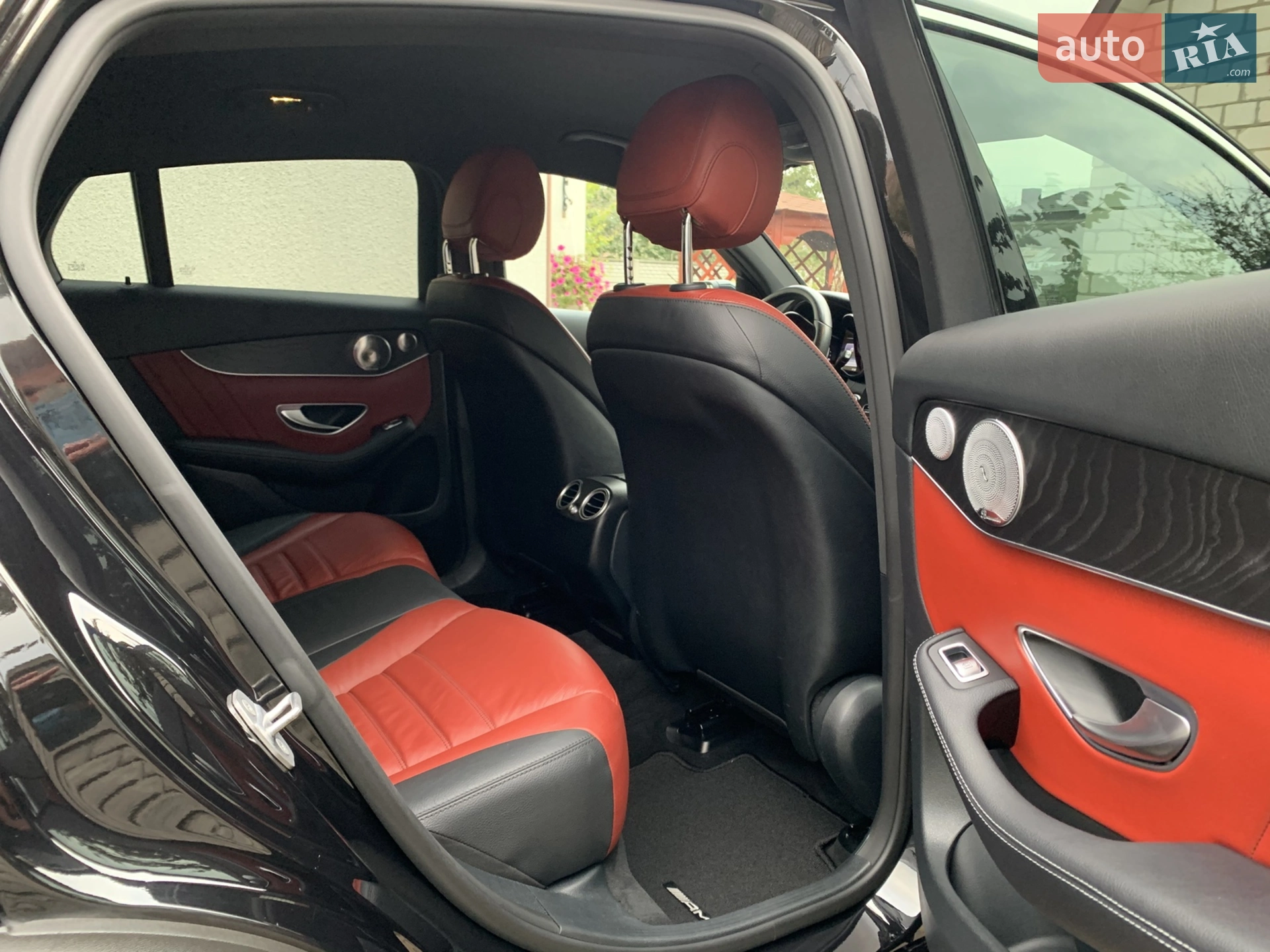 Mercedes-Benz GLC-Class 2017 VIN WDC2533051F257785 фото оголошення 46 з 101