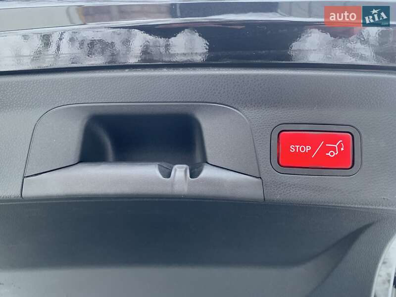 Внедорожник / Кроссовер Mercedes-Benz GLC-Class 2017 в Луцке