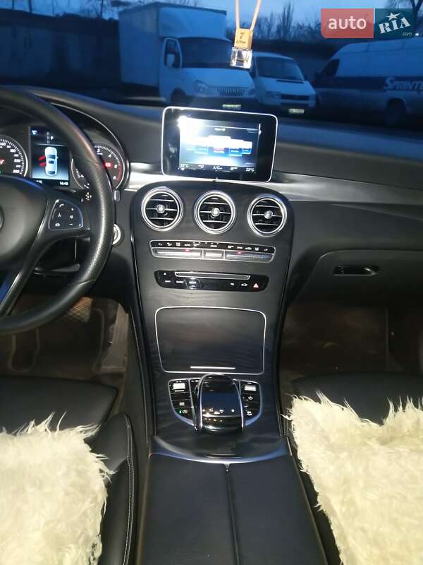 Внедорожник / Кроссовер Mercedes-Benz GLC-Class 2017 в Одессе