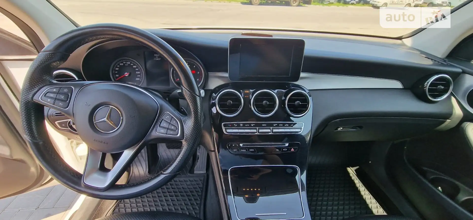 2016 Mercedes-Benz GLC - мініатюра 34