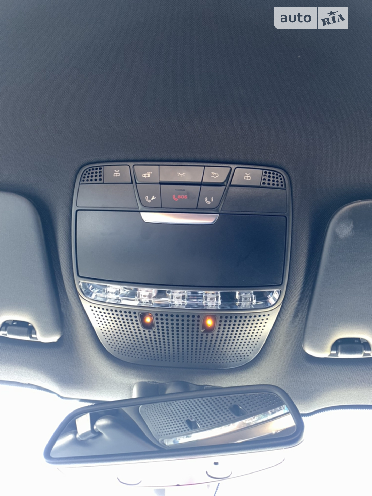 2016 Mercedes-Benz GLC - мініатюра 16