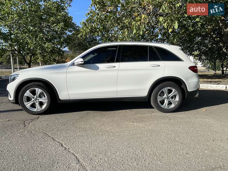Внедорожник / Кроссовер Mercedes-Benz GLC-Class 2018 в Измаиле