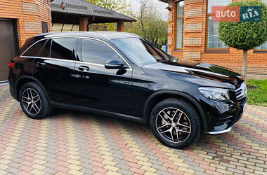 Внедорожник / Кроссовер Mercedes-Benz GLC-Class 2016 в Киеве