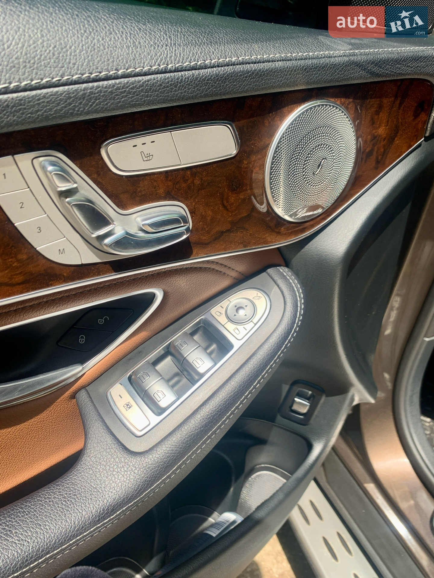 2017 Mercedes-Benz GLC - мініатюра 21