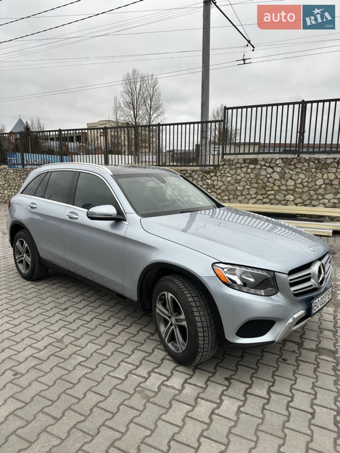 2016 Mercedes-Benz GLC - мініатюра 33