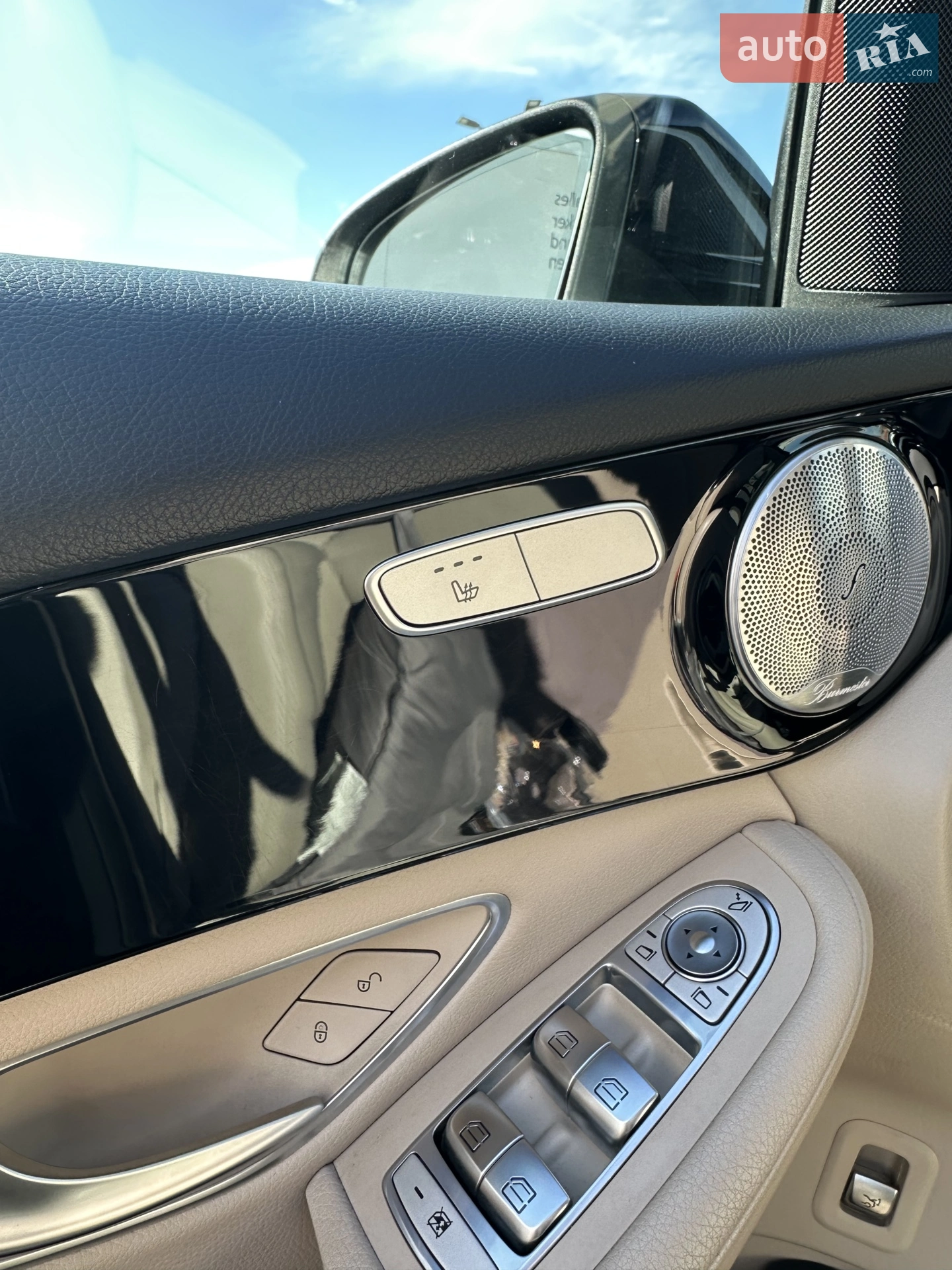 2019 Mercedes-Benz GLC - мініатюра 8