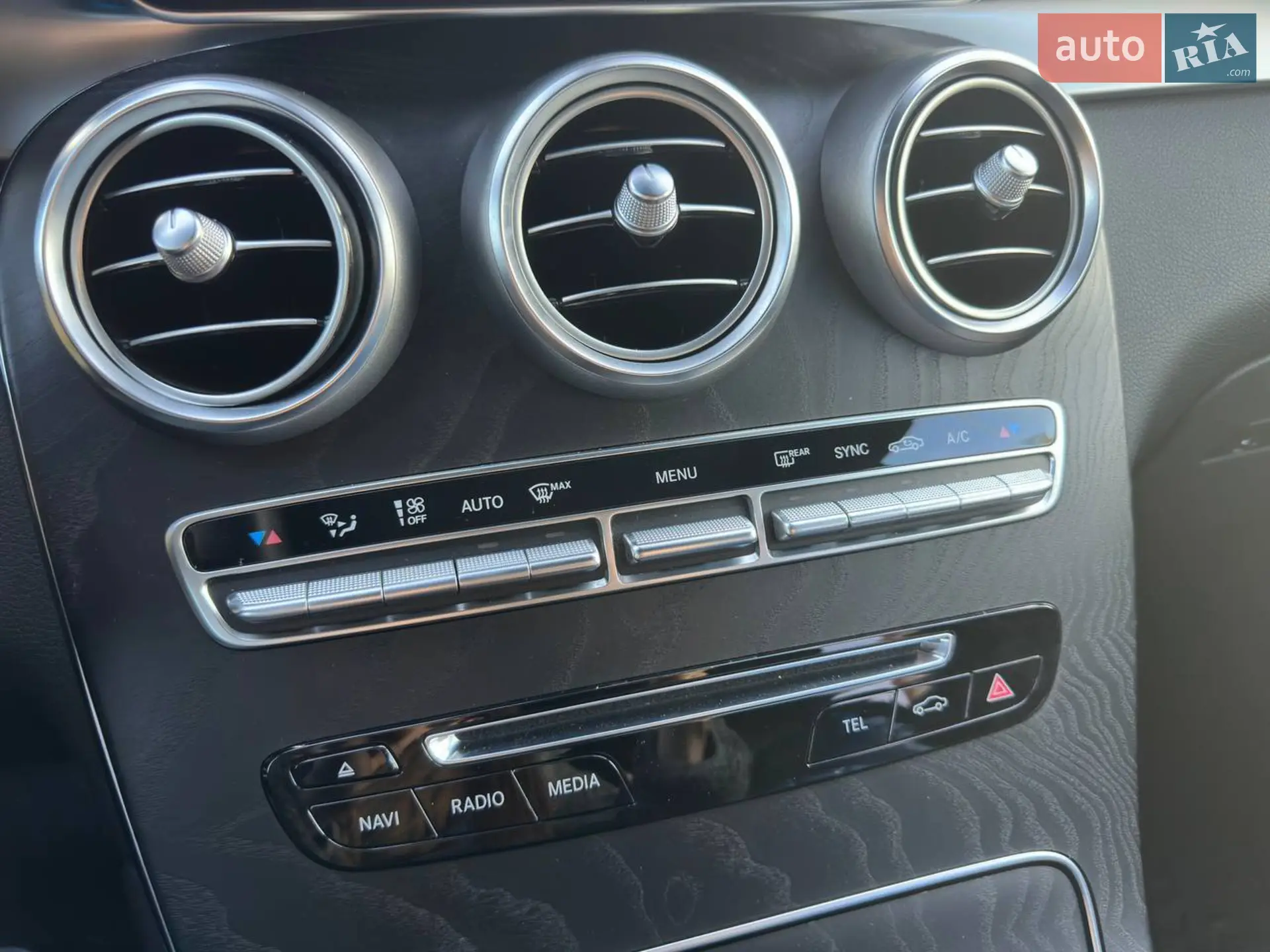 2016 Mercedes-Benz GLC - мініатюра 9
