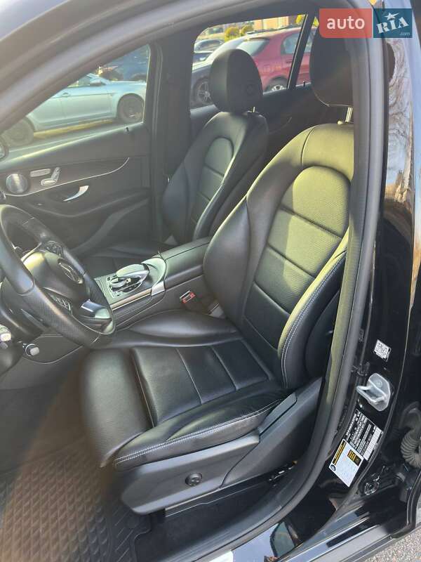 Внедорожник / Кроссовер Mercedes-Benz GLC-Class 2016 в Днепре