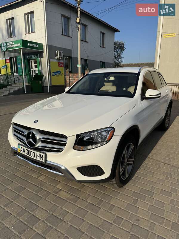 Mercedes-Benz GLC-Class 2016