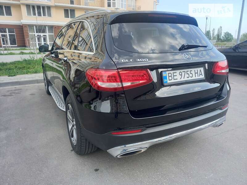 Внедорожник / Кроссовер Mercedes-Benz GLC-Class 2017 в Николаеве