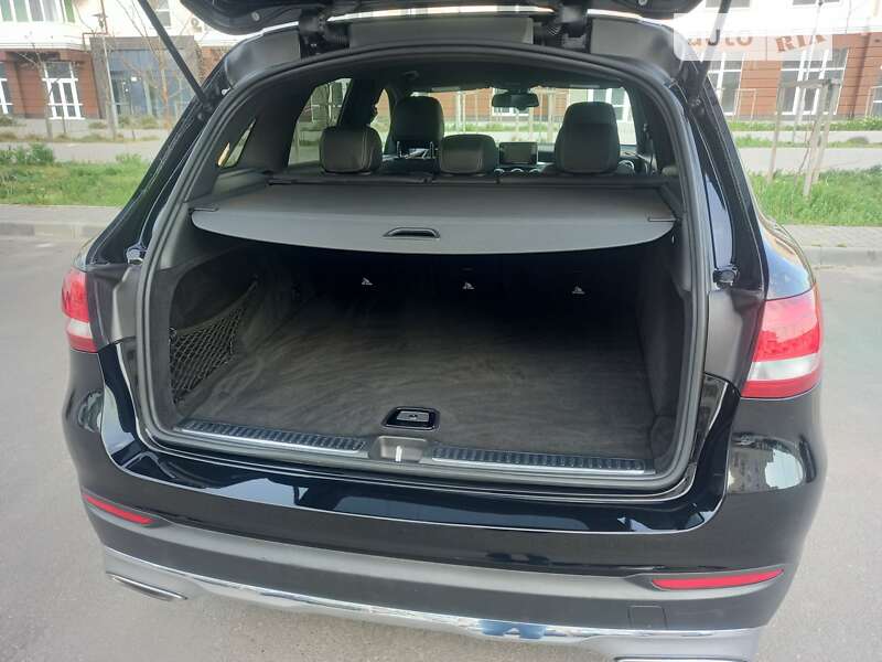 Внедорожник / Кроссовер Mercedes-Benz GLC-Class 2017 в Николаеве