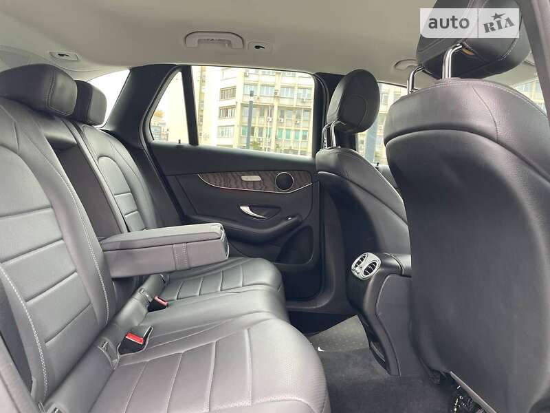 Позашляховик / Кросовер Mercedes-Benz GLC-Class 2019 в Києві