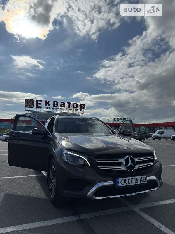 Внедорожник / Кроссовер Mercedes-Benz GLC-Class 2017 в Ровно
