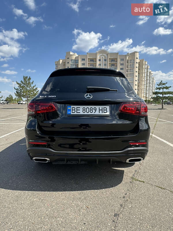 Внедорожник / Кроссовер Mercedes-Benz GLC-Class 2021 в Николаеве