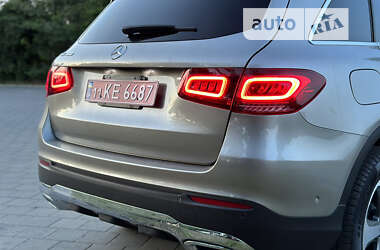 Внедорожник / Кроссовер Mercedes-Benz GLC-Class 2021 в 