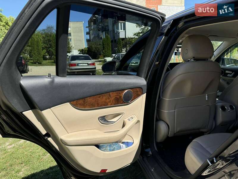 Внедорожник / Кроссовер Mercedes-Benz GLC-Class 2016 в Золочеве