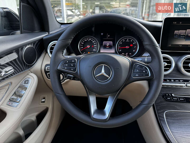 Внедорожник / Кроссовер Mercedes-Benz GLC-Class 2017 в Одессе
