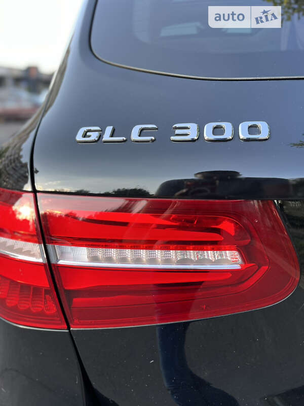 Внедорожник / Кроссовер Mercedes-Benz GLC-Class 2018 в Луцке фото 8 Внедорожник / Кроссовер Mercedes-Benz GLC-Class 2018 в Луцке