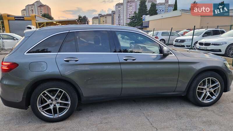 Внедорожник / Кроссовер Mercedes-Benz GLC-Class 2016 в Харькове