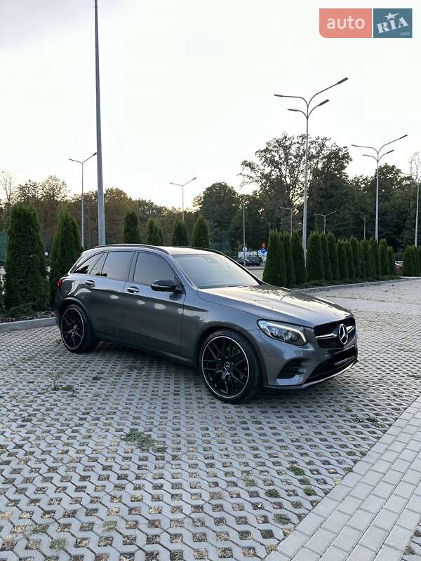 Внедорожник / Кроссовер Mercedes-Benz GLC-Class 2017 в Киеве