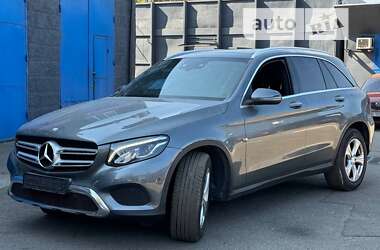 Позашляховик / Кросовер Mercedes-Benz GLC-Class 2017 в Києві