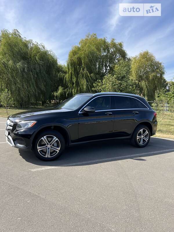Внедорожник / Кроссовер Mercedes-Benz GLC-Class 2017 в Ивано-Франковске