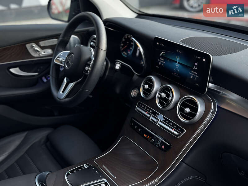 Внедорожник / Кроссовер Mercedes-Benz GLC-Class 2020 в Житомире