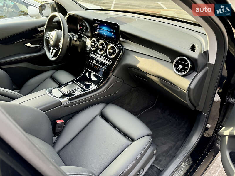Внедорожник / Кроссовер Mercedes-Benz GLC-Class 2020 в Киеве