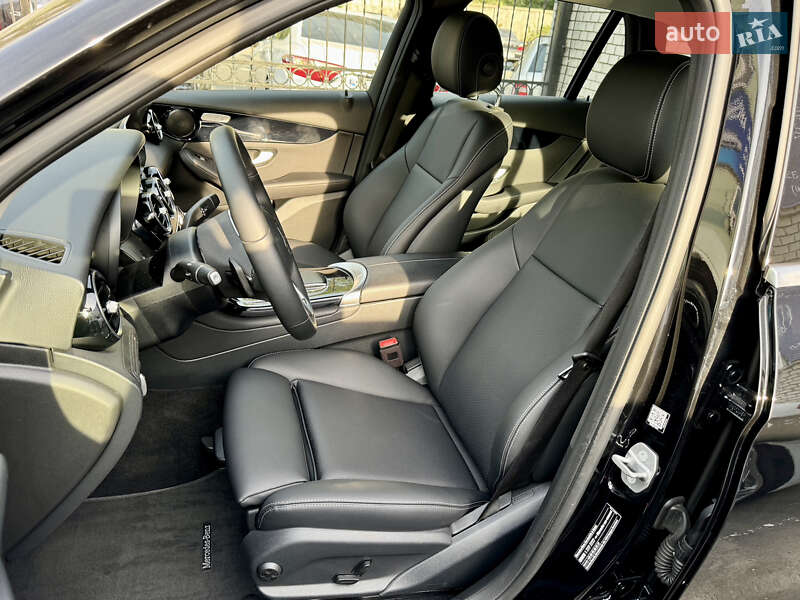 Внедорожник / Кроссовер Mercedes-Benz GLC-Class 2020 в Киеве