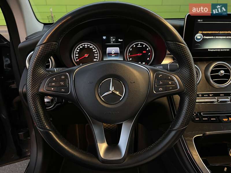 Позашляховик / Кросовер Mercedes-Benz GLC-Class 2016 в Києві