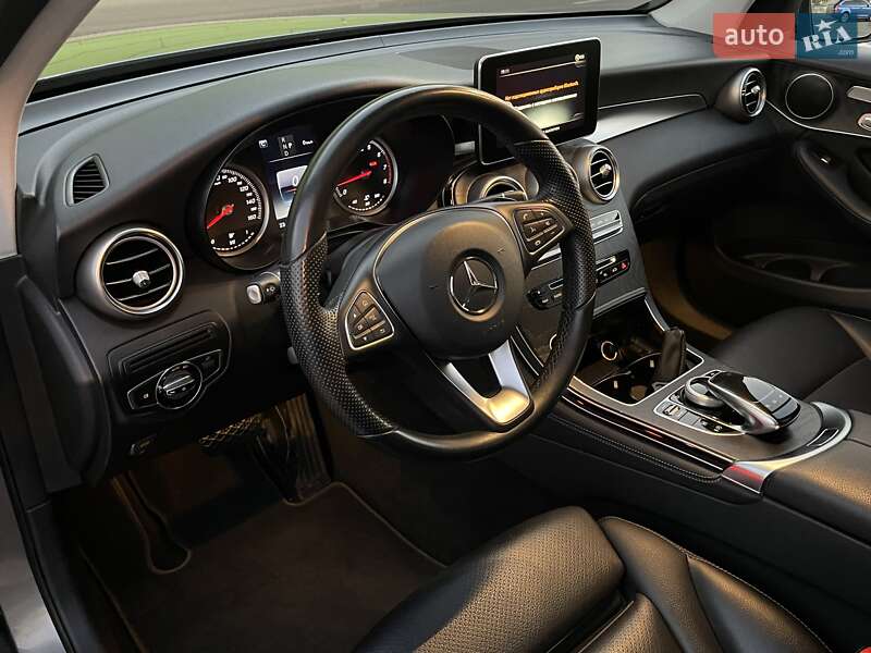 Позашляховик / Кросовер Mercedes-Benz GLC-Class 2016 в Києві