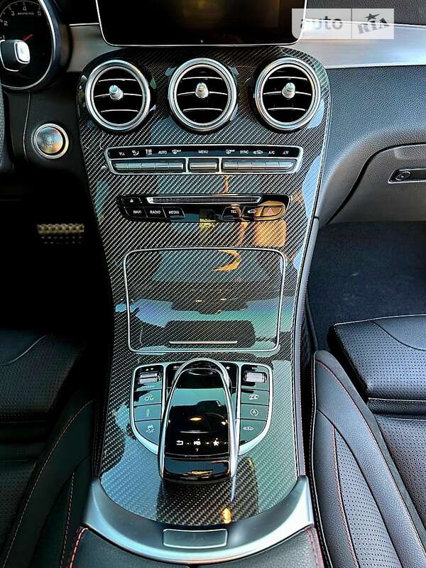 Внедорожник / Кроссовер Mercedes-Benz GLC-Class 2018 в Днепре фото 17 Внедорожник / Кроссовер Mercedes-Benz GLC-Class 2018 в Днепре