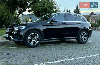 Позашляховик / Кросовер Mercedes-Benz GLC-Class 2017 в Хусті