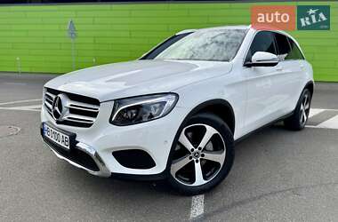 Внедорожник / Кроссовер Mercedes-Benz GLC-Class 2017 в Киеве