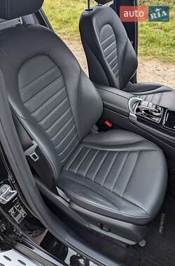 Внедорожник / Кроссовер Mercedes-Benz GLC-Class 2017 в 