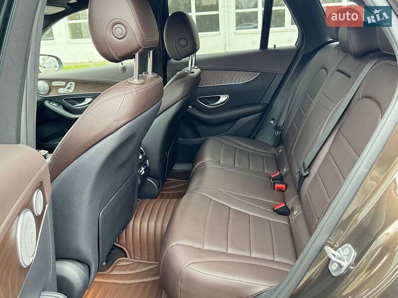 Позашляховик / Кросовер Mercedes-Benz GLC-Class 2017 в Києві
