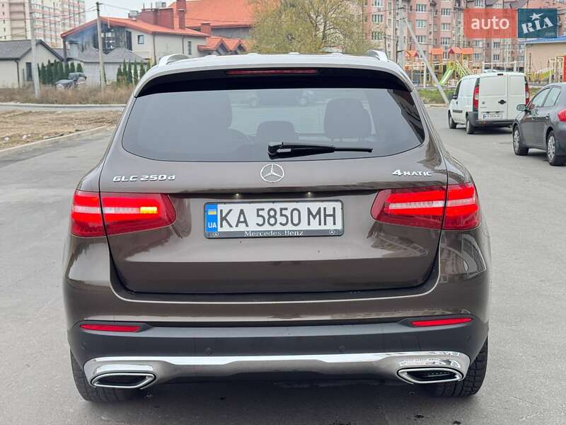 Позашляховик / Кросовер Mercedes-Benz GLC-Class 2017 в Києві