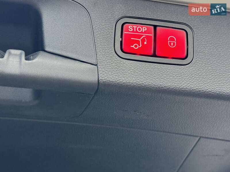 Внедорожник / Кроссовер Mercedes-Benz GLC-Class 2019 в Одессе