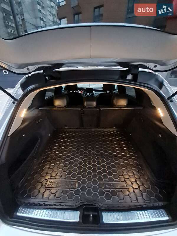 Внедорожник / Кроссовер Mercedes-Benz GLC-Class 2015 в Запорожье