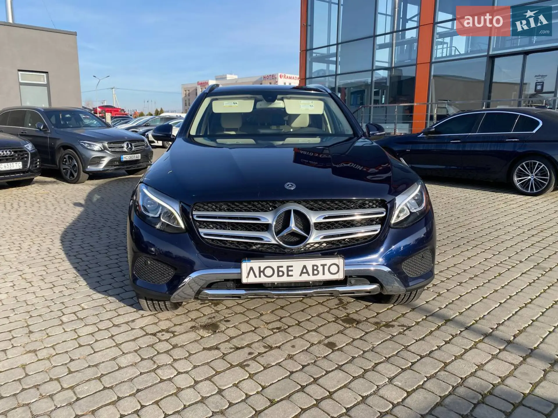 2018 Mercedes-Benz GLC - мініатюра 2