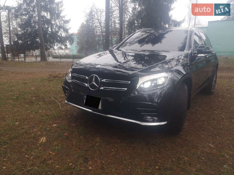 Внедорожник / Кроссовер Mercedes-Benz GLC-Class 2016 в Сумах