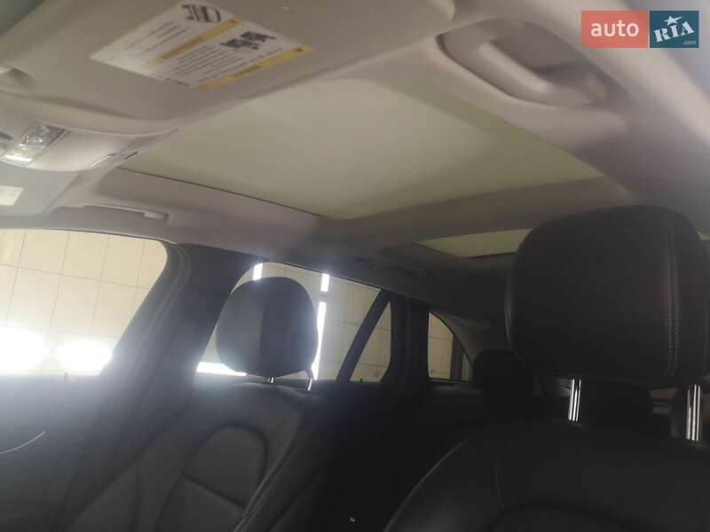 Внедорожник / Кроссовер Mercedes-Benz GLC-Class 2016 в Сумах