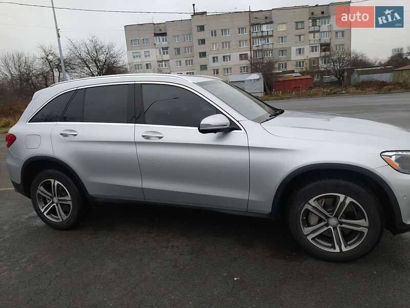 Внедорожник / Кроссовер Mercedes-Benz GLC-Class 2015 в Житомире
